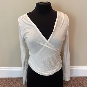 Cute! Off White Long Sleeve Shirt